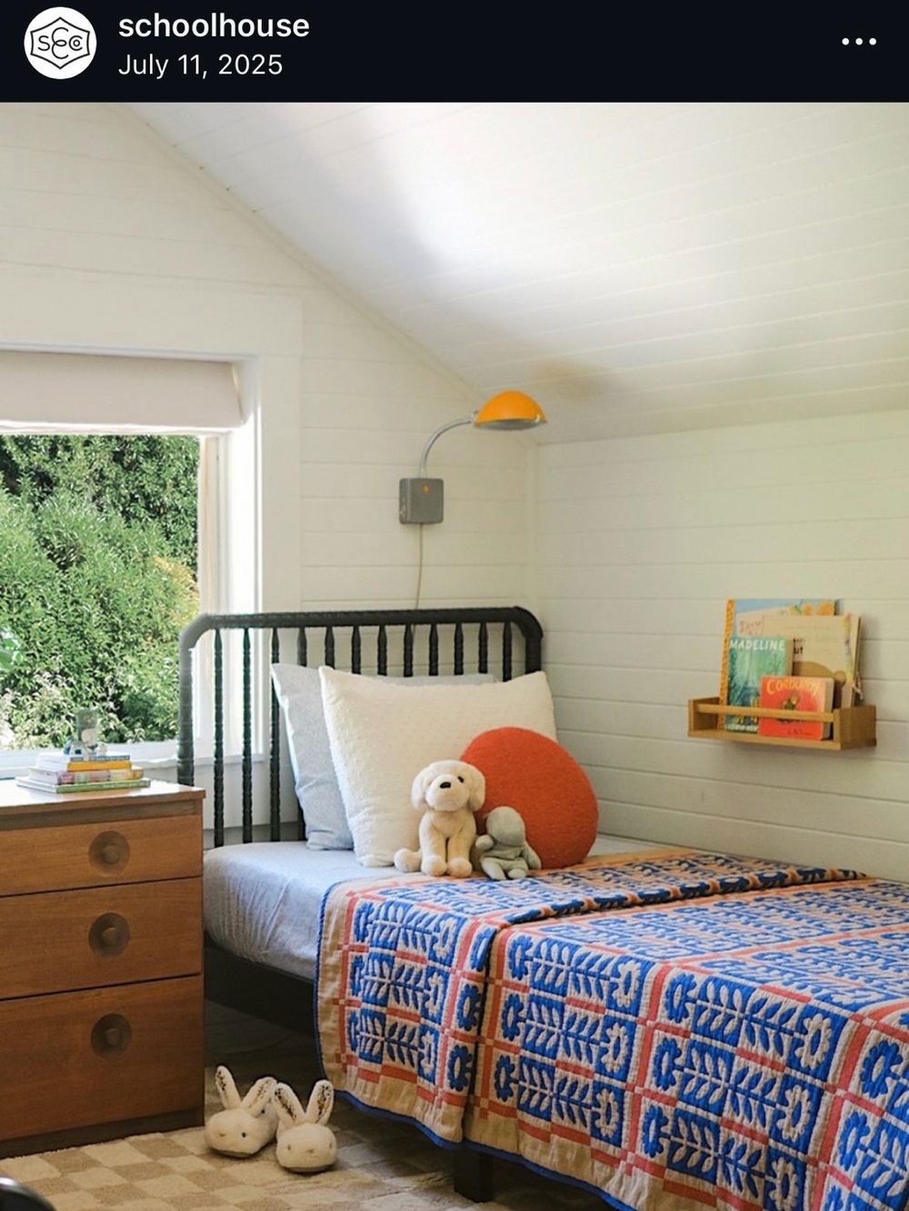 Schoolhouse Quilt Floral Stillwater - KING